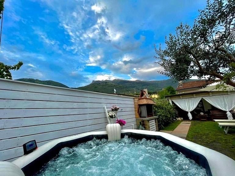 Casa Vittoria Villa Camaiore Kültér fotó